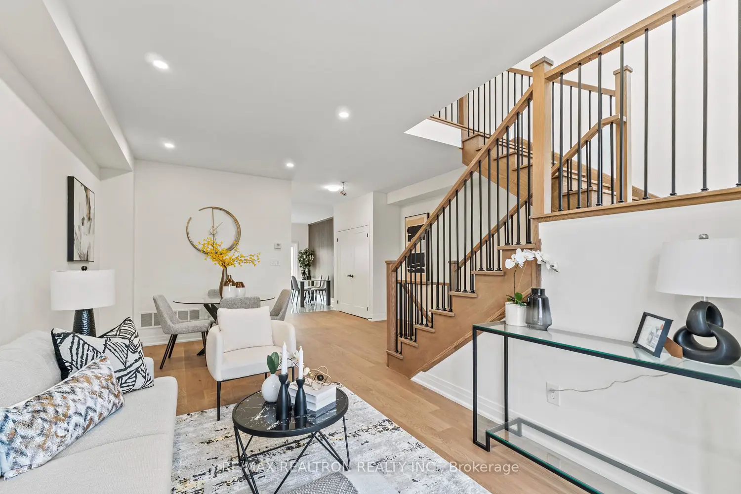 Additional image 16 of 1989 Georgina Court