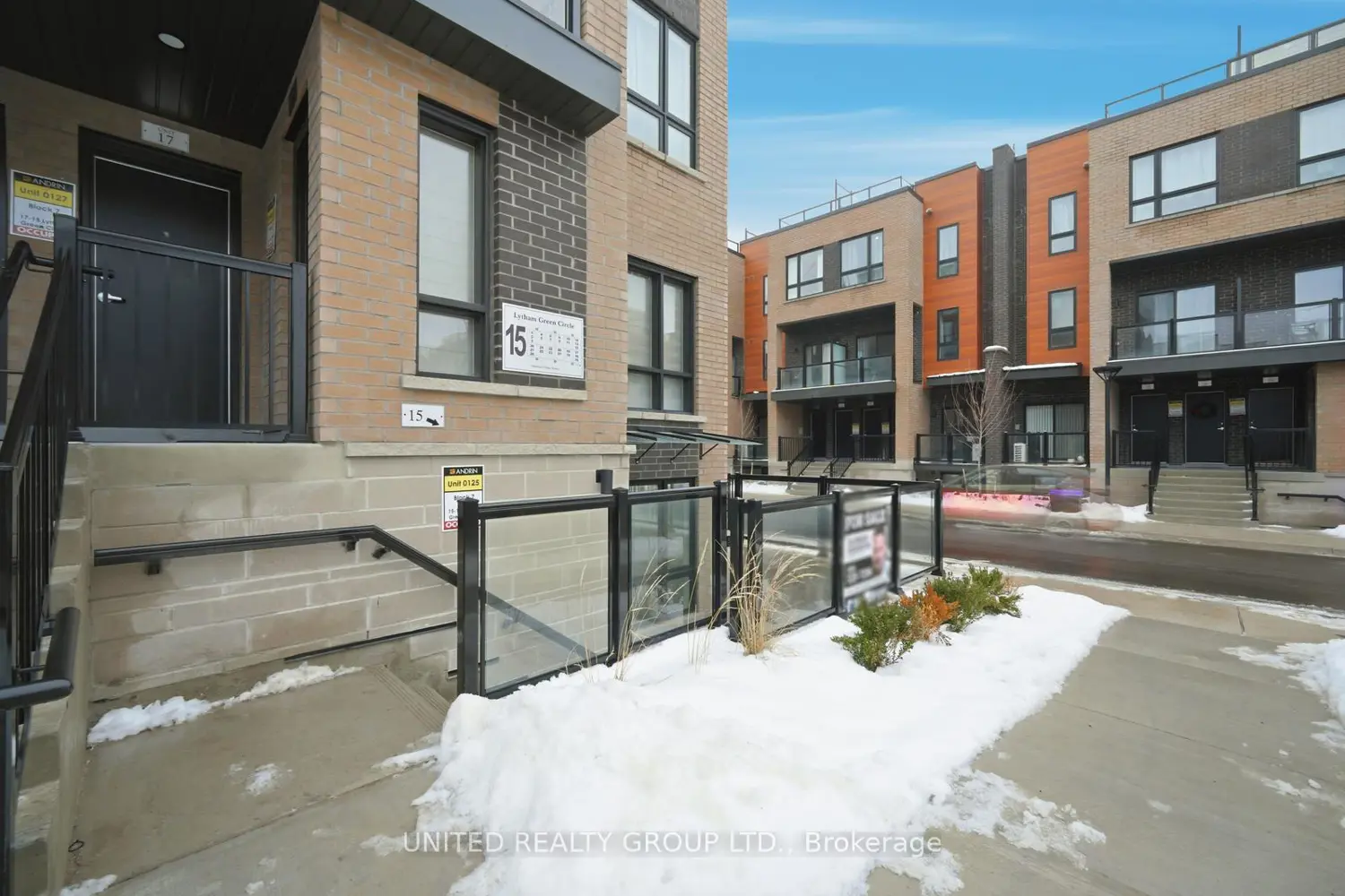 Additional image 2 of 15 Lytham Green Circle 15