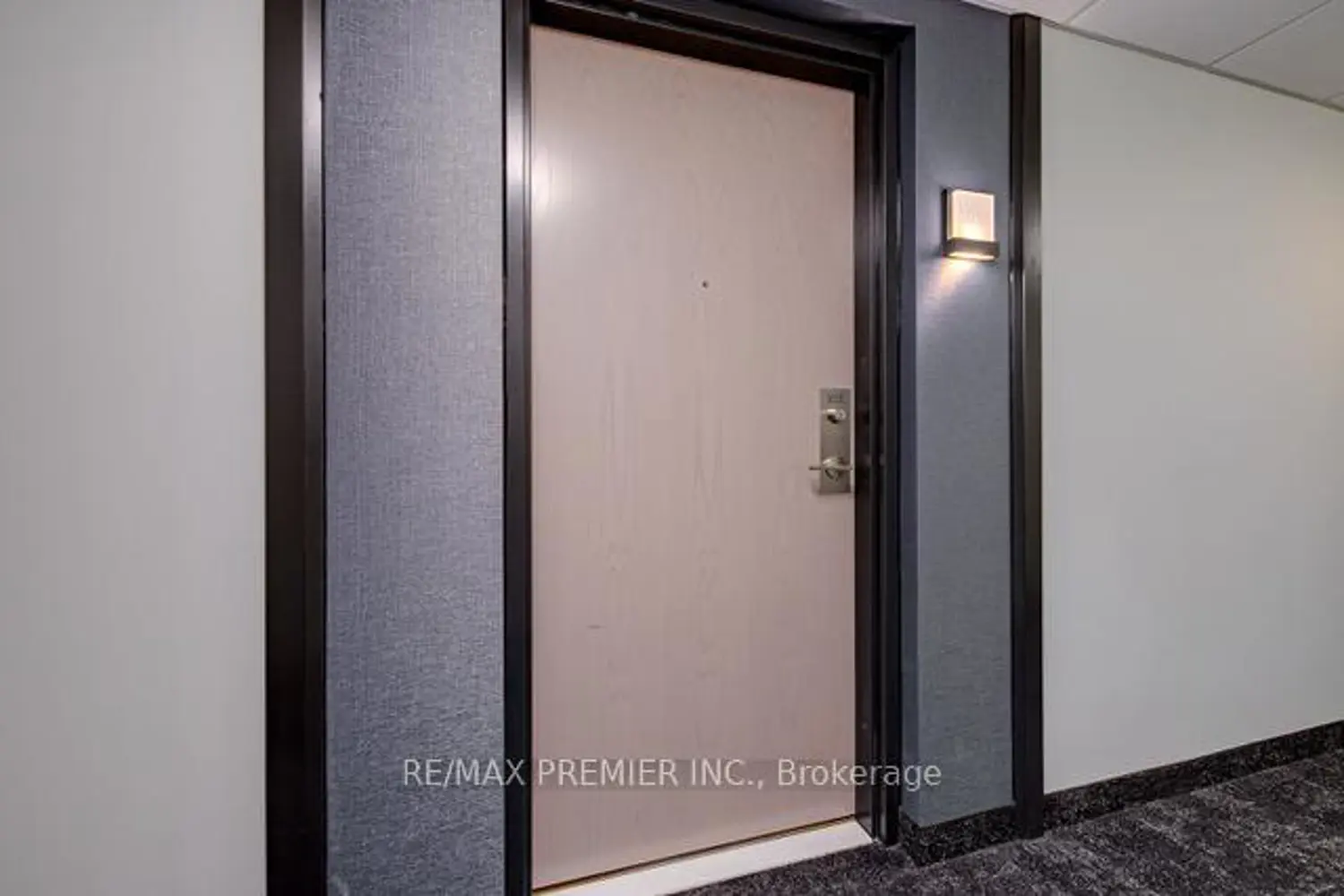 Additional image 5 of 58 Lakeside Terrace 1015