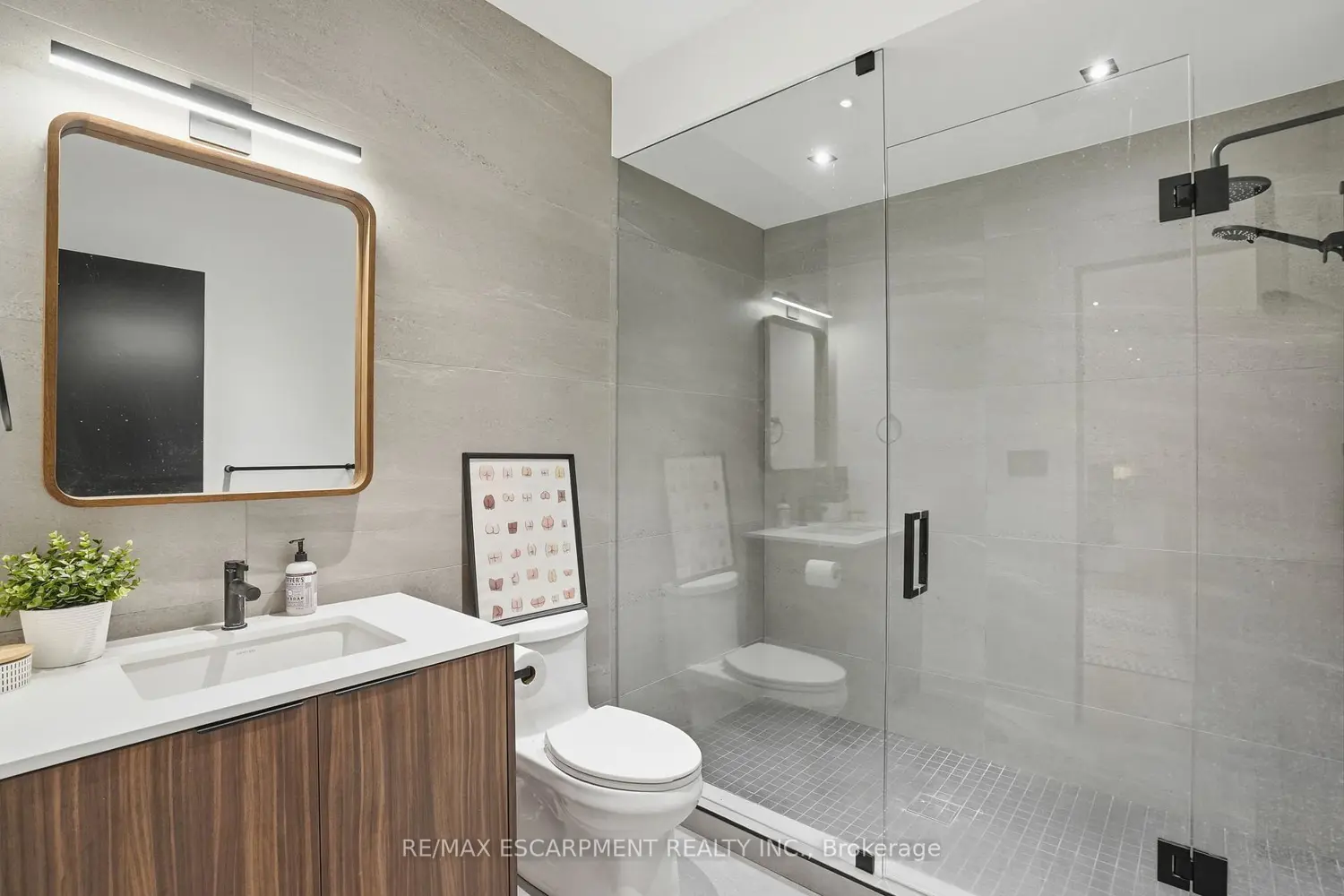 Additional image 8 of 20B Broadview Avenue