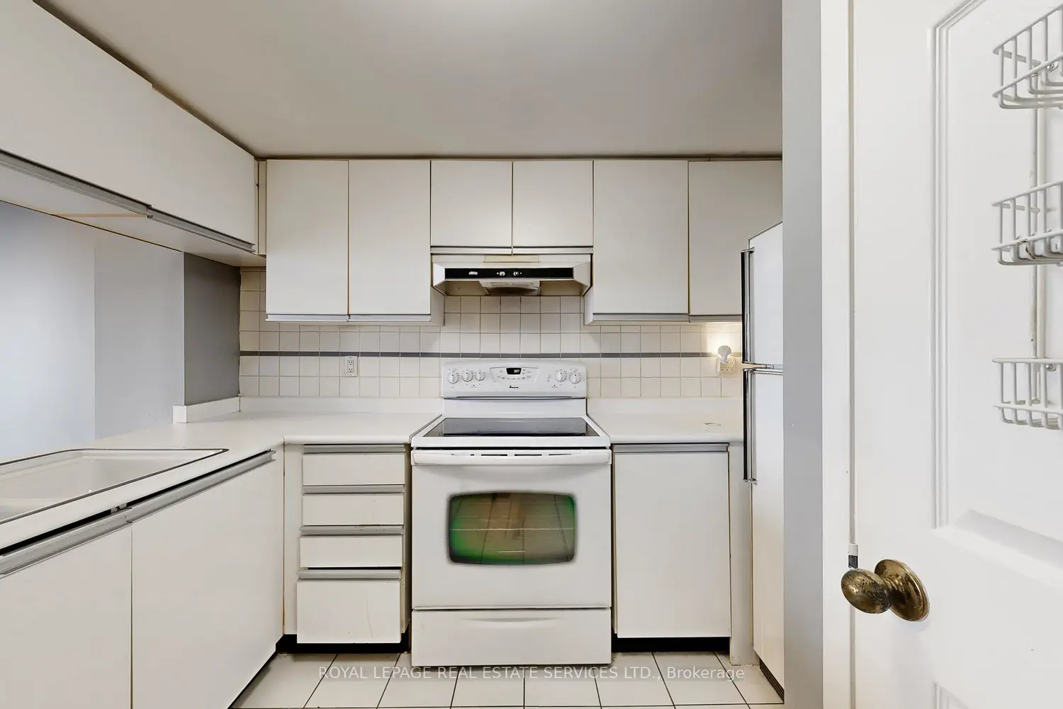 Additional image 10 of 298 Jarvis Street 1705