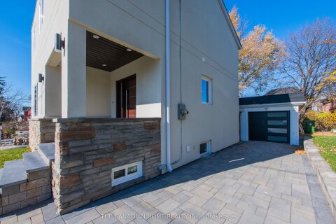 Additional image 8 of 8 Clearview Heights, Toronto, ON, M6M 1Z9