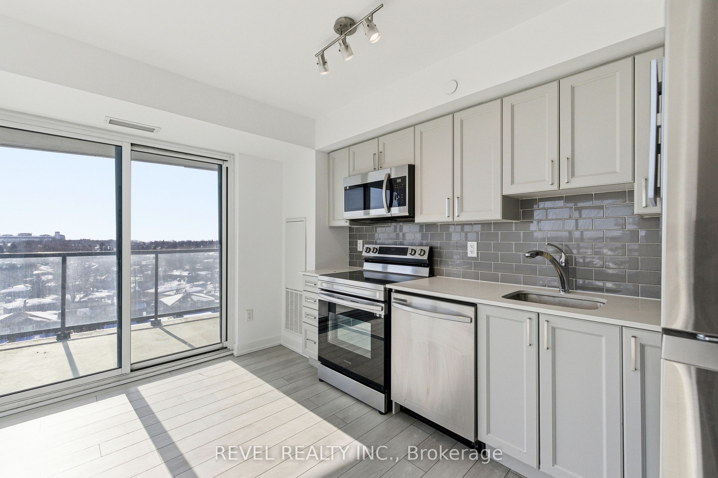 Additional image 5 of 912-1480 Bayly Street, Pickering, ON, L1W 3R5
