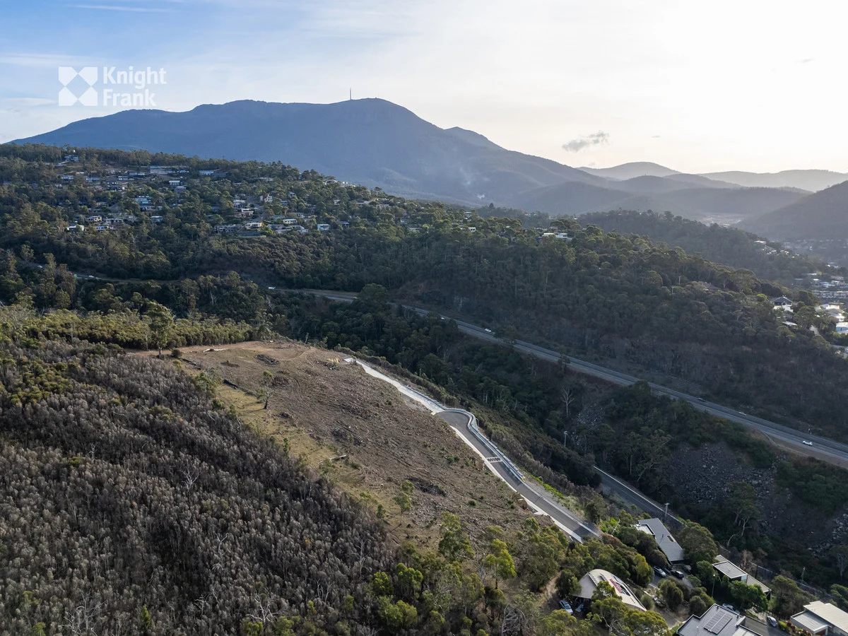 Additional image 8 of 15 Oberon Court, Dynnyrne TAS 7005
