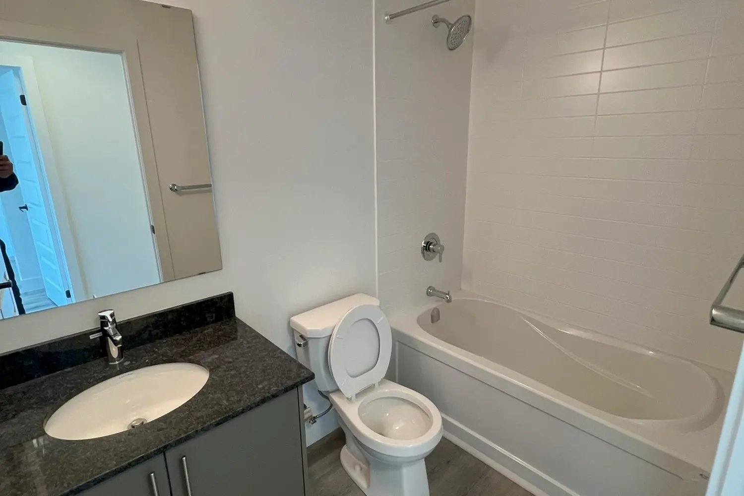 Additional image 12 of 107 Roger Street 416