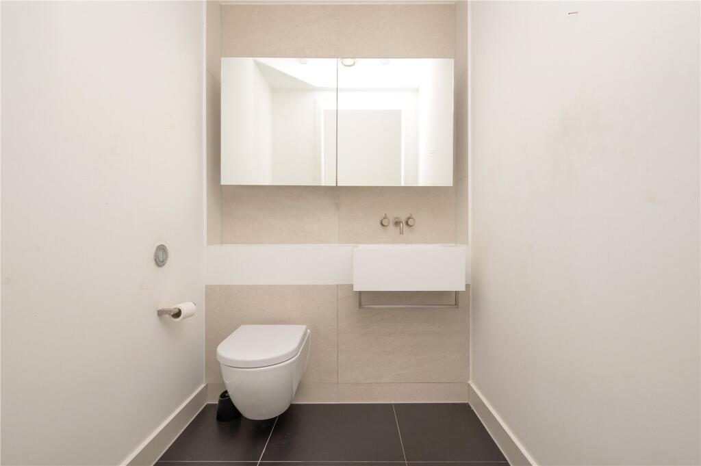 Additional image 17 of London Road, St. Albans, Hertfordshire