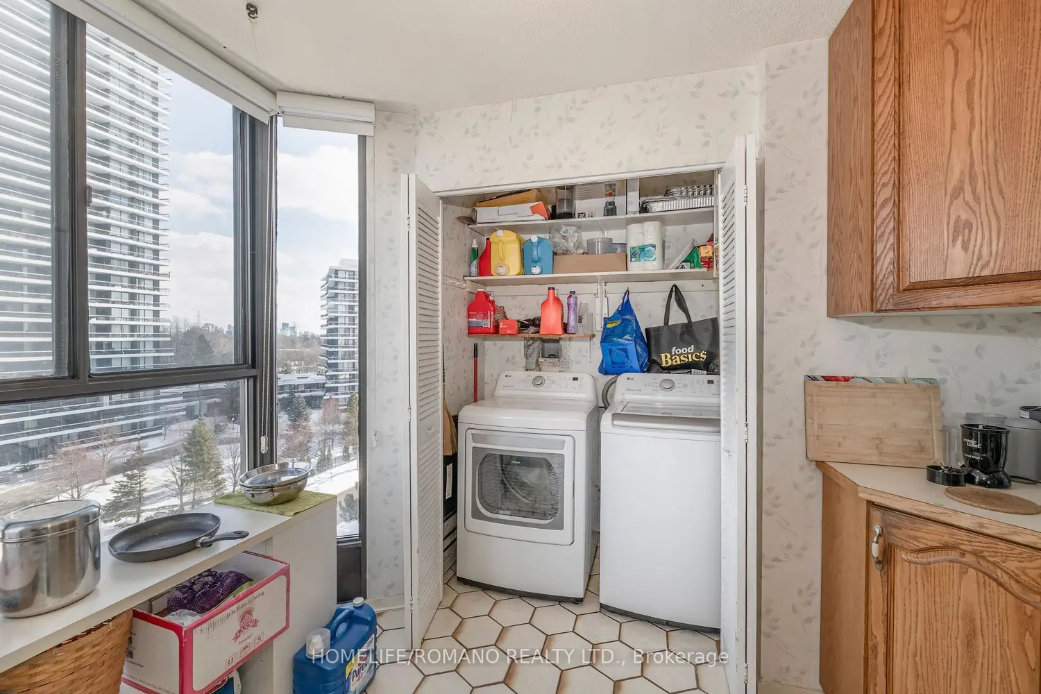 Additional image 16 of 100 Antibes Drive 702