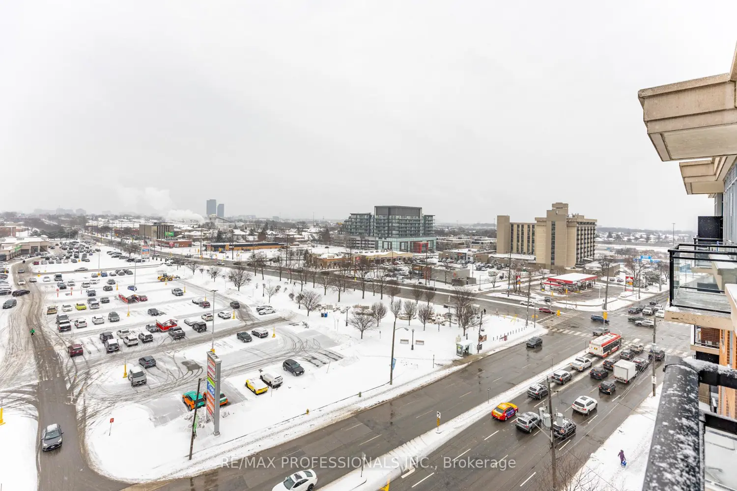 Additional image 20 of 2772 Keele Street 1004