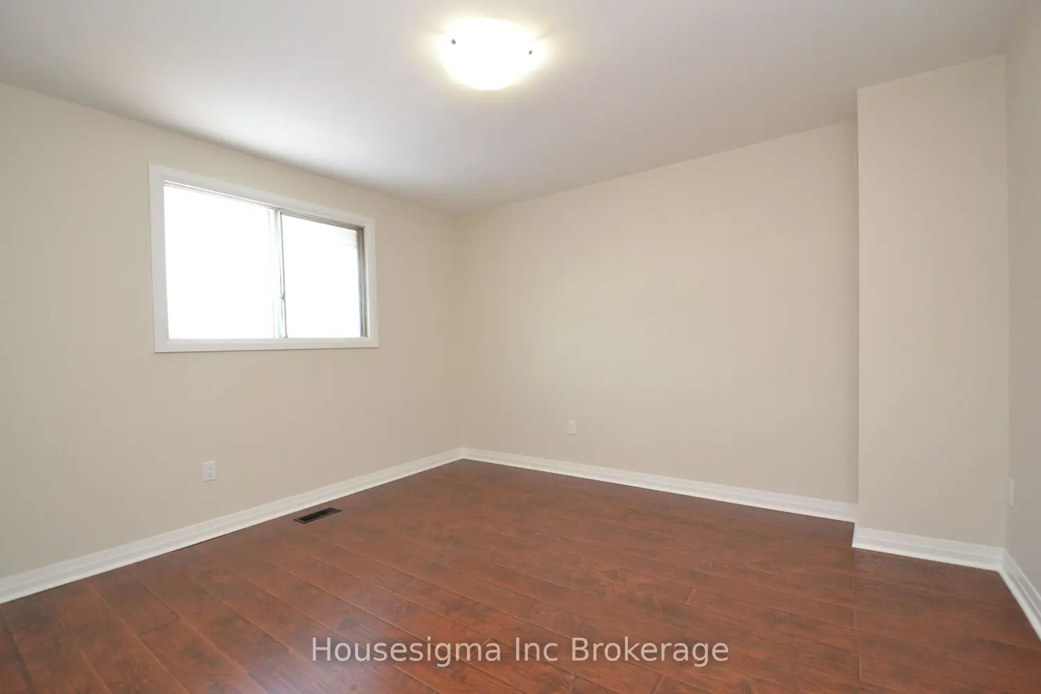 Additional image 12 of 190 Bay Street