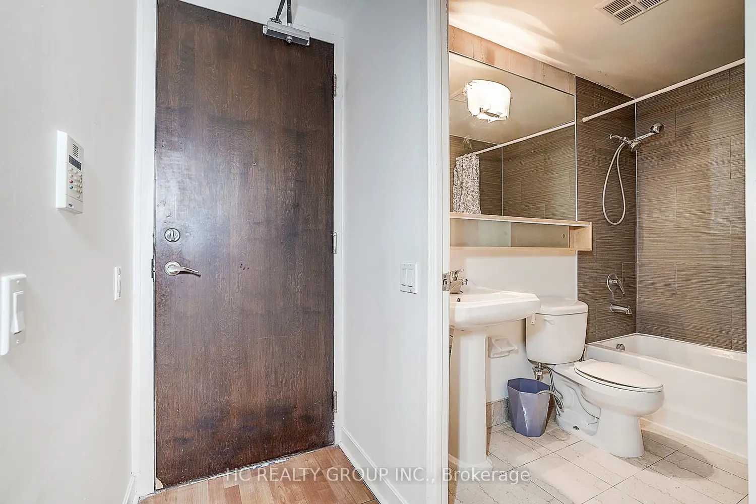 Additional image 4 of 85 Bloor Street 412