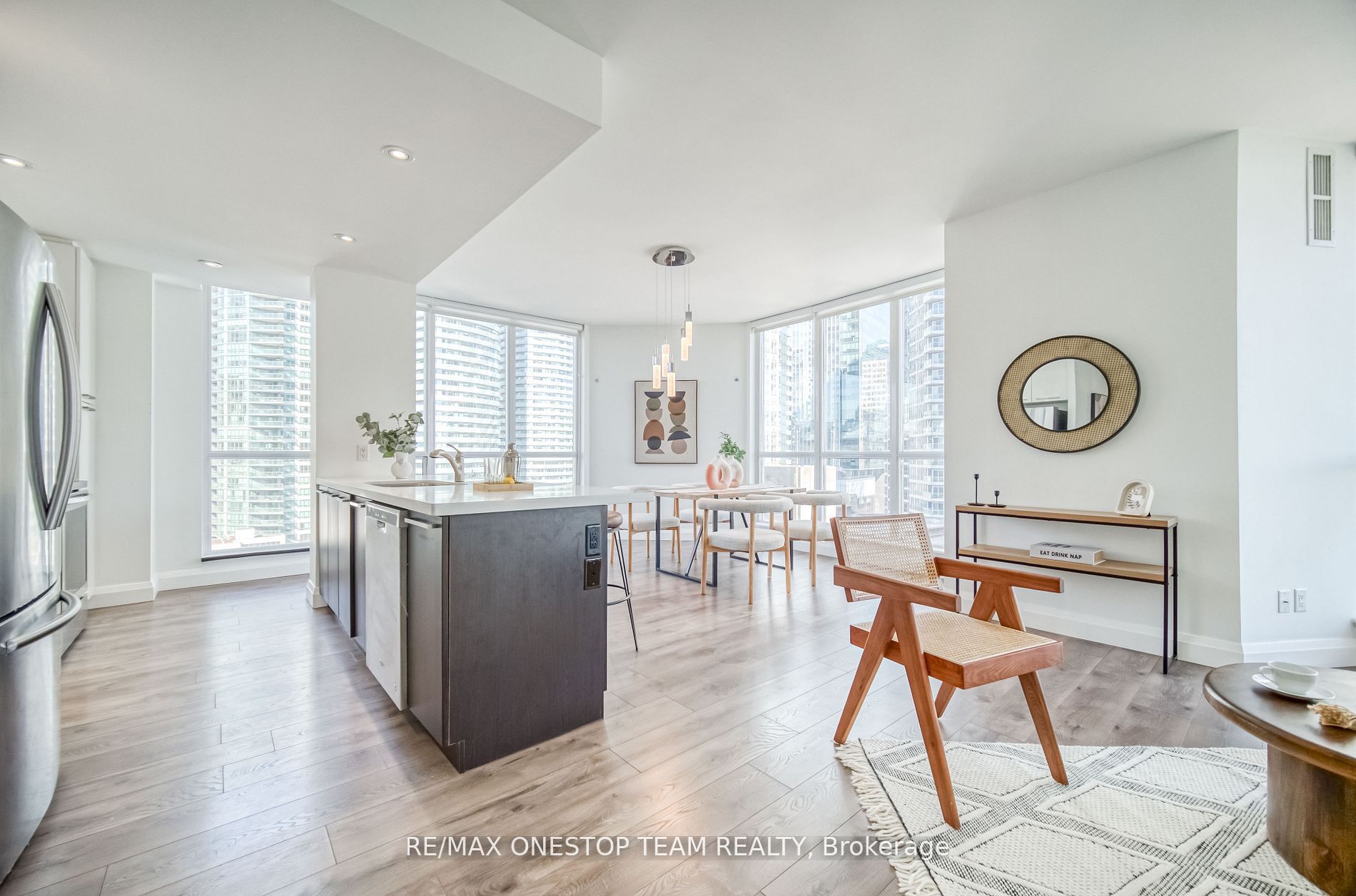 Additional image 5 of 1002-218 Queens Quay W, Toronto, ON, M5J 2Y6