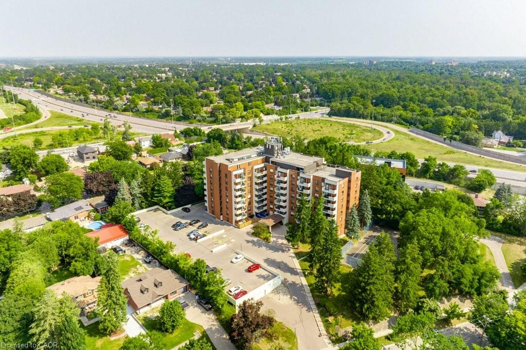 Additional image 2 of 403-260 Sheldon Avenue N, Kitchener, ON, N2H 6P2