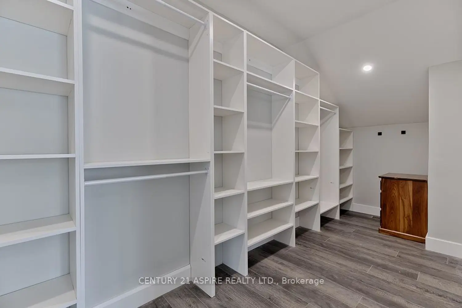 Additional image 10 of 32 Wilson Street