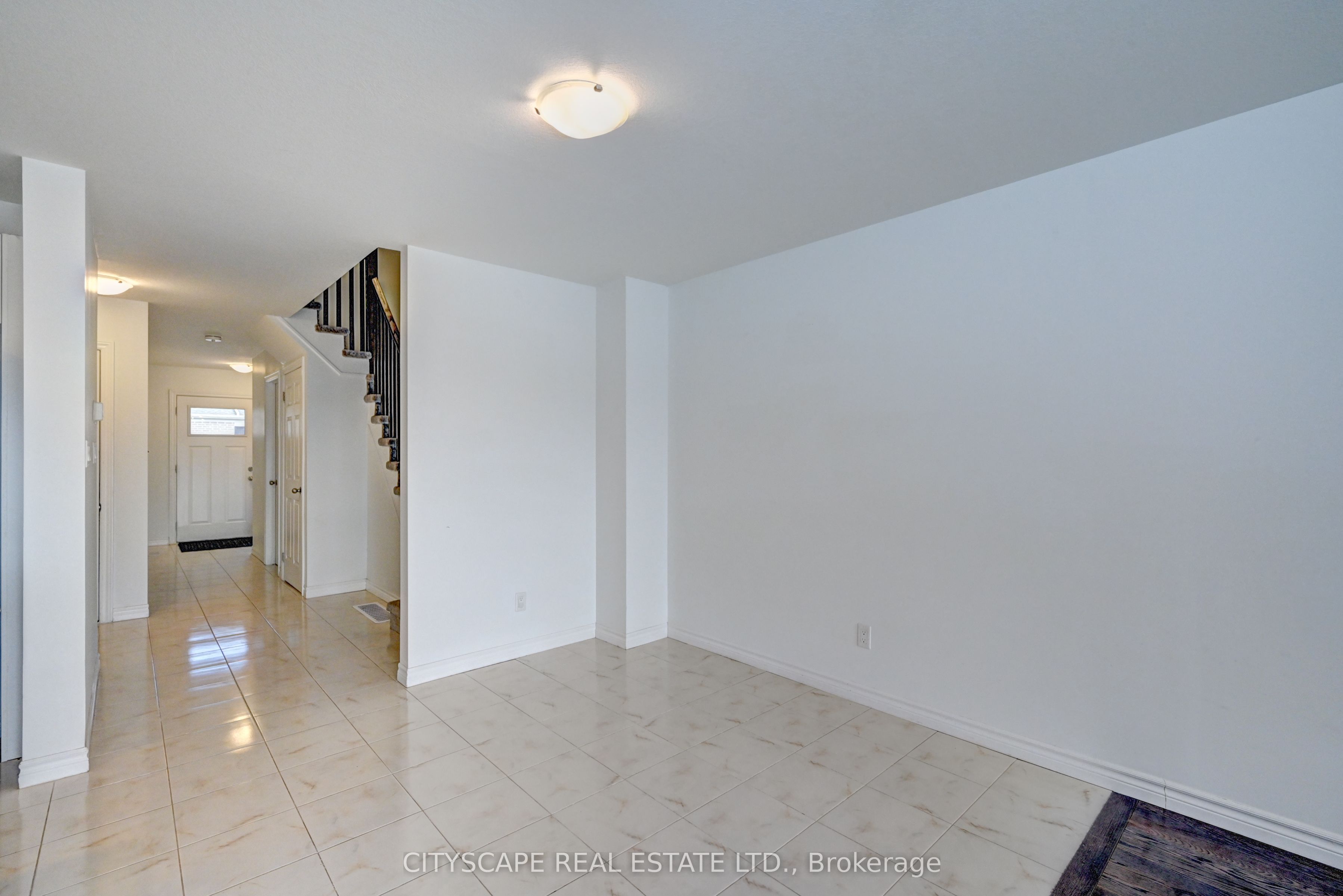 Additional image 4 of 35 Woodedge Circle, Kitchener, ON, N2R 0P8