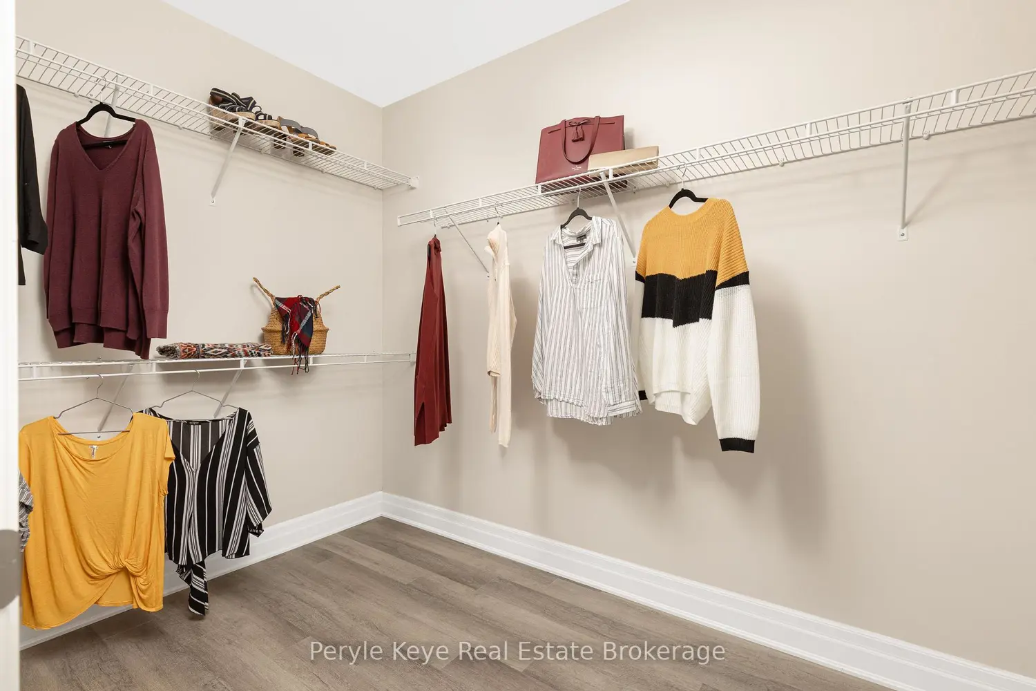 Additional image 9 of 30 Dyer Crescent