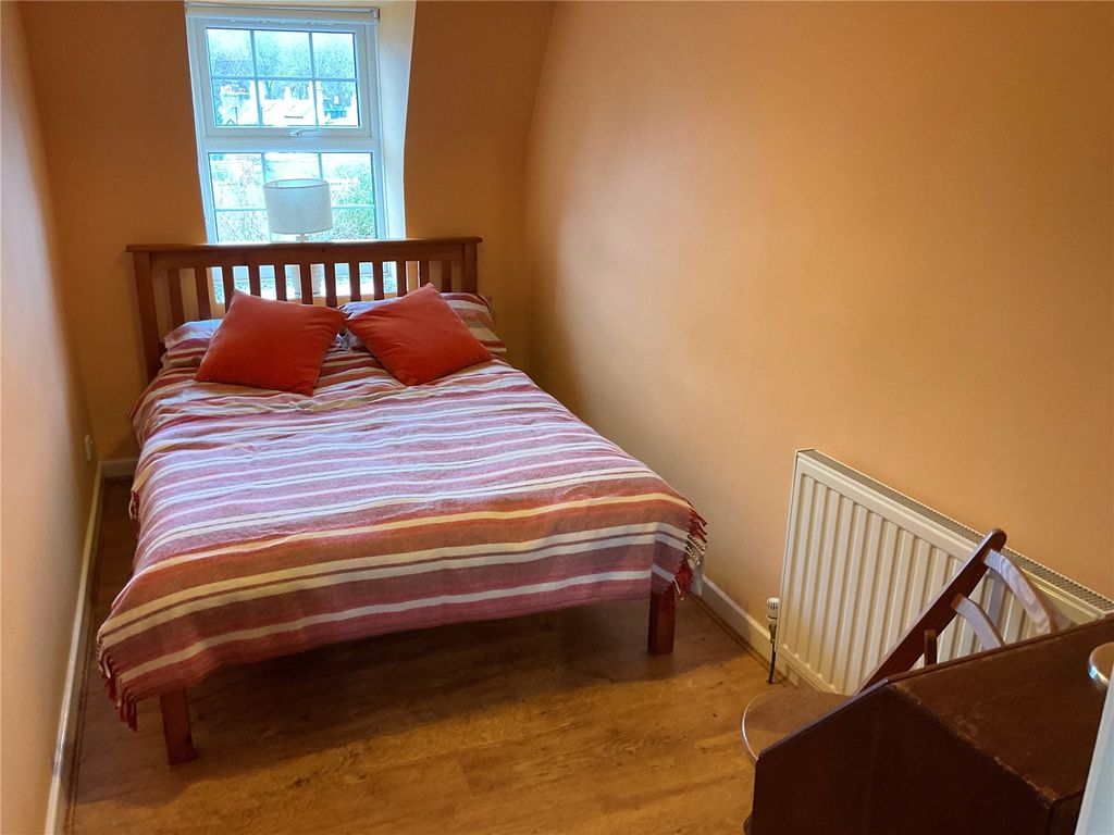 Additional image 10 of 4 bed flat for saleSteeple Lane, Beaumaris, Isle Of Anglesey LL58