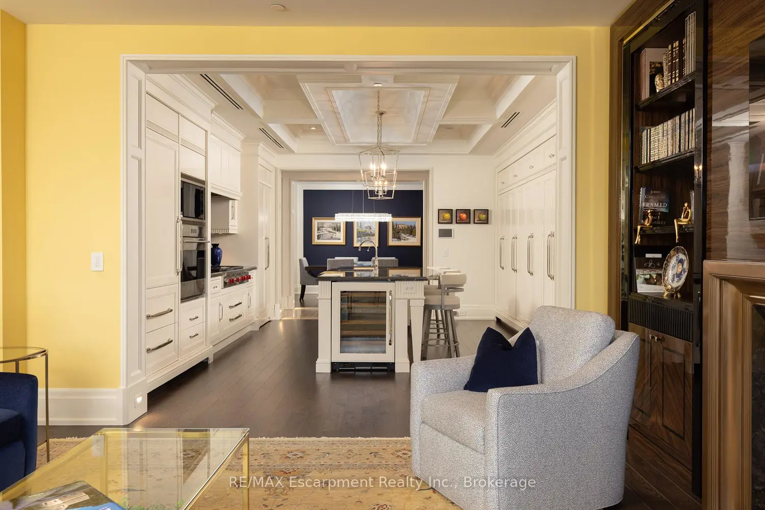 Additional image 4 of 300 Randall Street 209