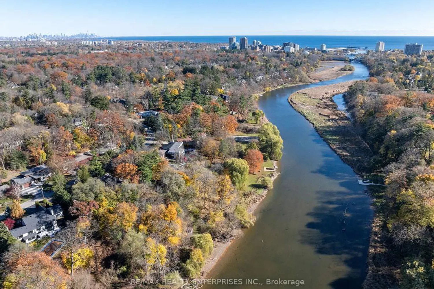 Additional image 18 of 1520 Pinetree Crescent