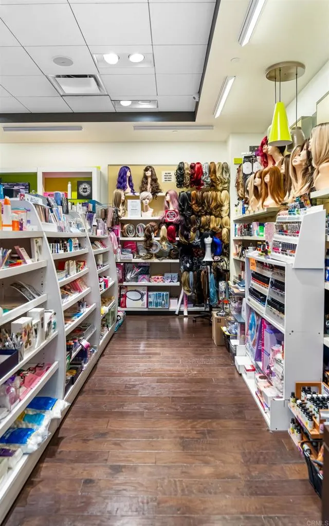 Additional image 61 of 272 E Via Rancho Parkway, Escondido, CA 92025