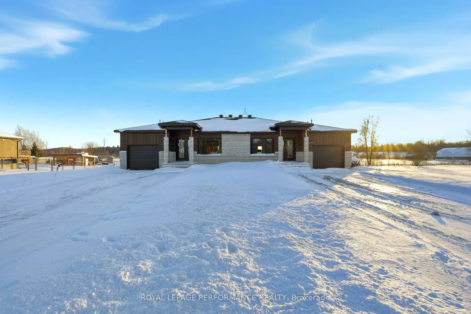 Additional image 14 of 3676-3678 Front Road