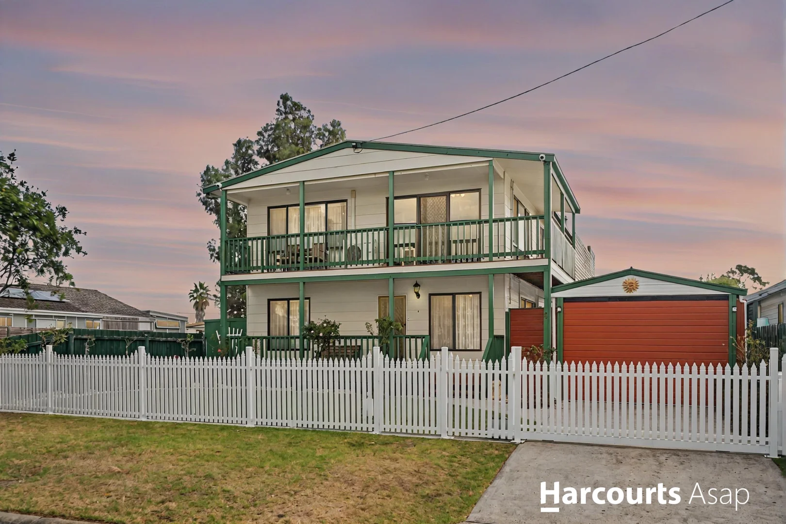 6 Lansell Road, Cowes VIC 3922