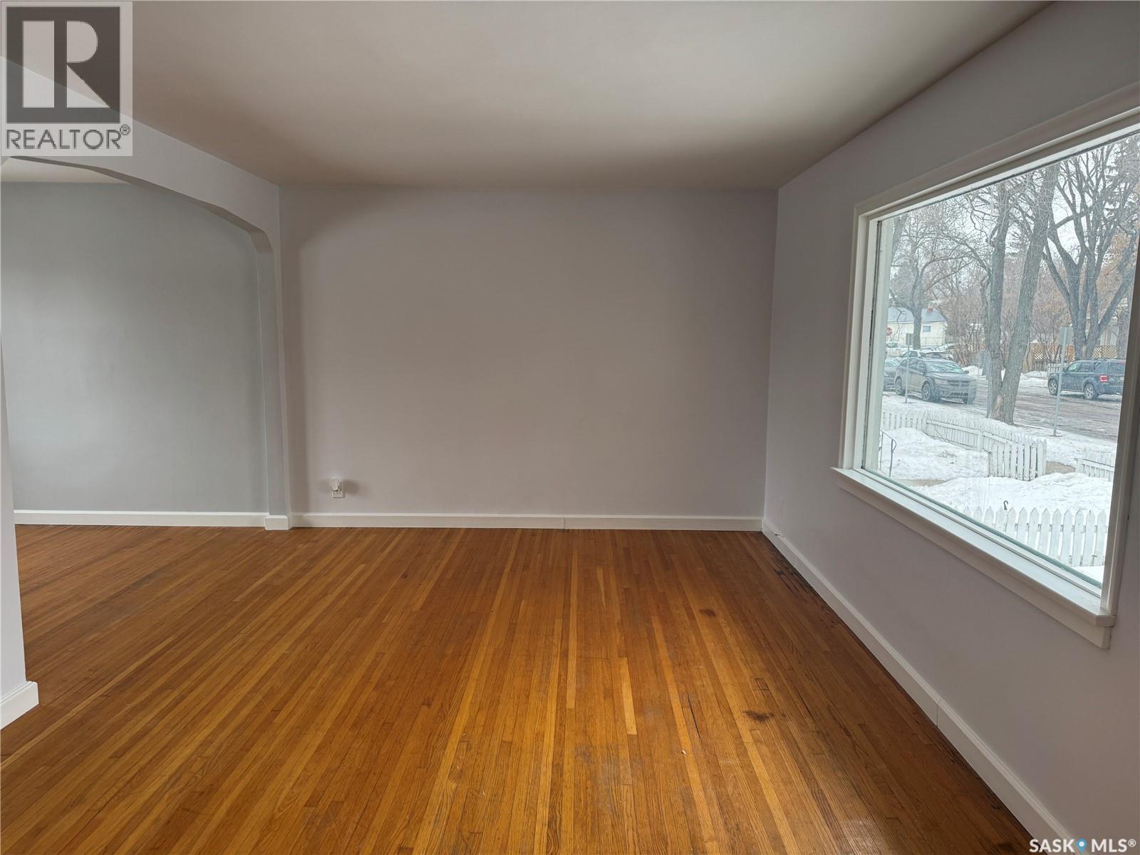 Additional image 5 of 1318 B Avenue N, Saskatoon, SK, S7L1G5