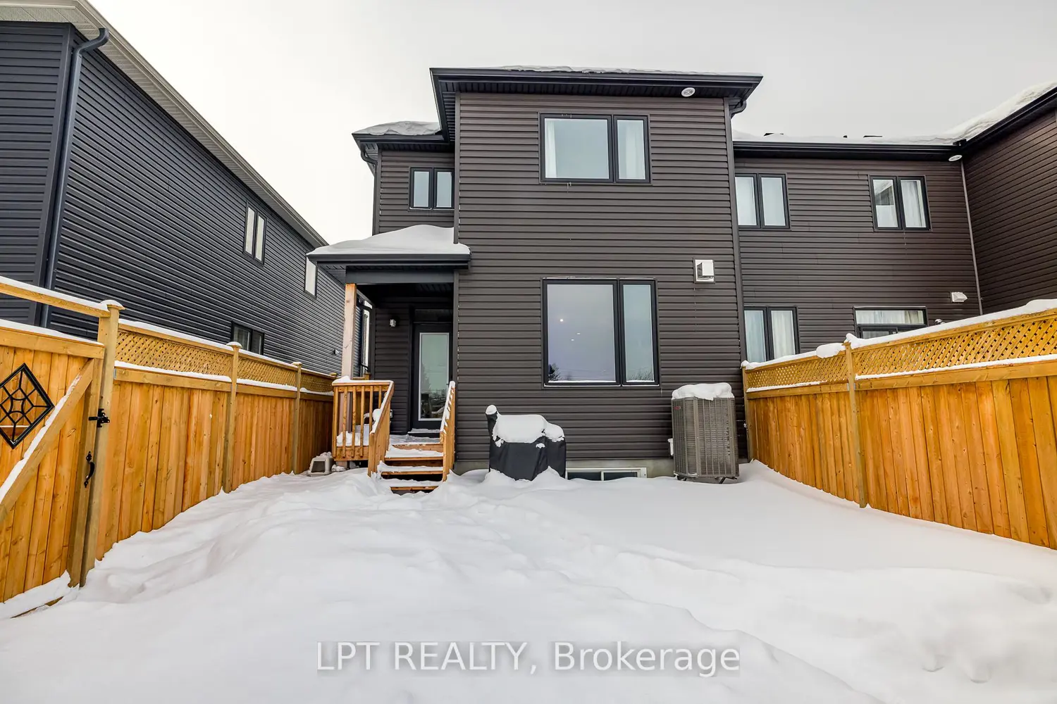 Additional image 18 of 618 Fisher Street