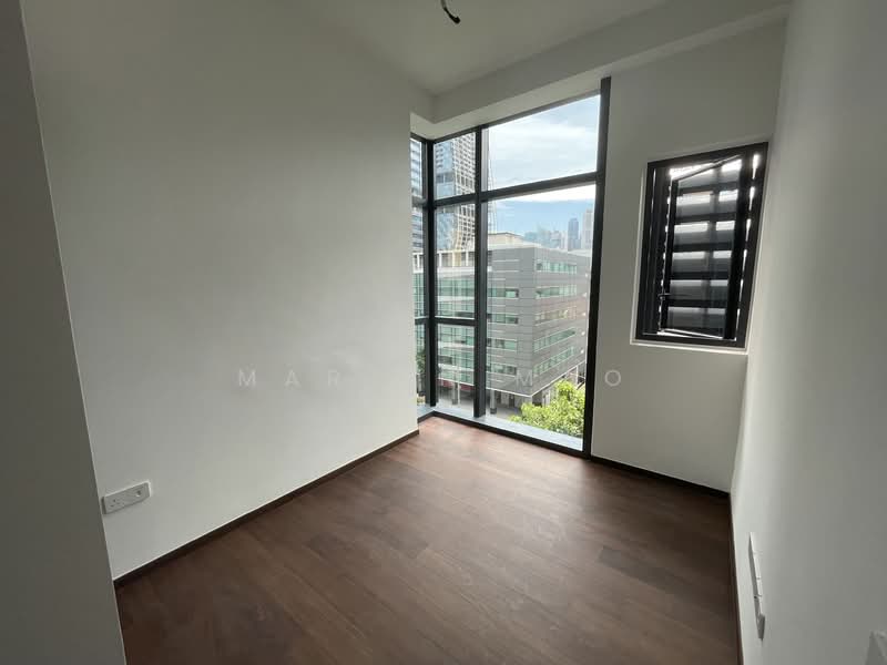 Additional image 2 of 32 Middle Road