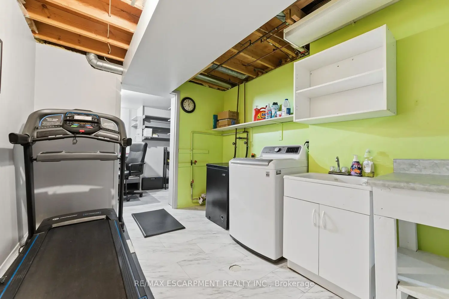 Additional image 16 of 1205 Lambs Court 15