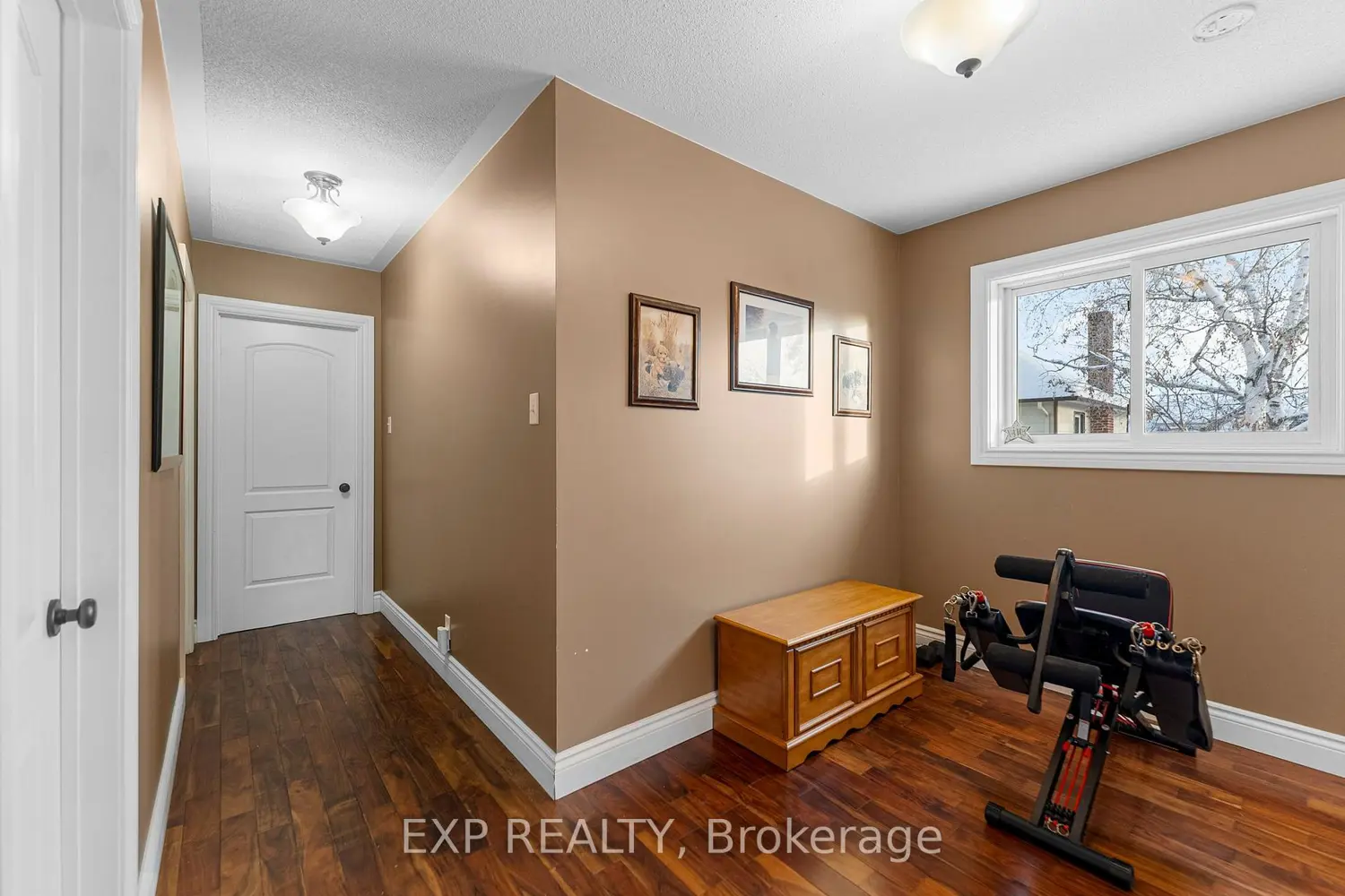 Additional image 8 of 395 Lisgar Avenue