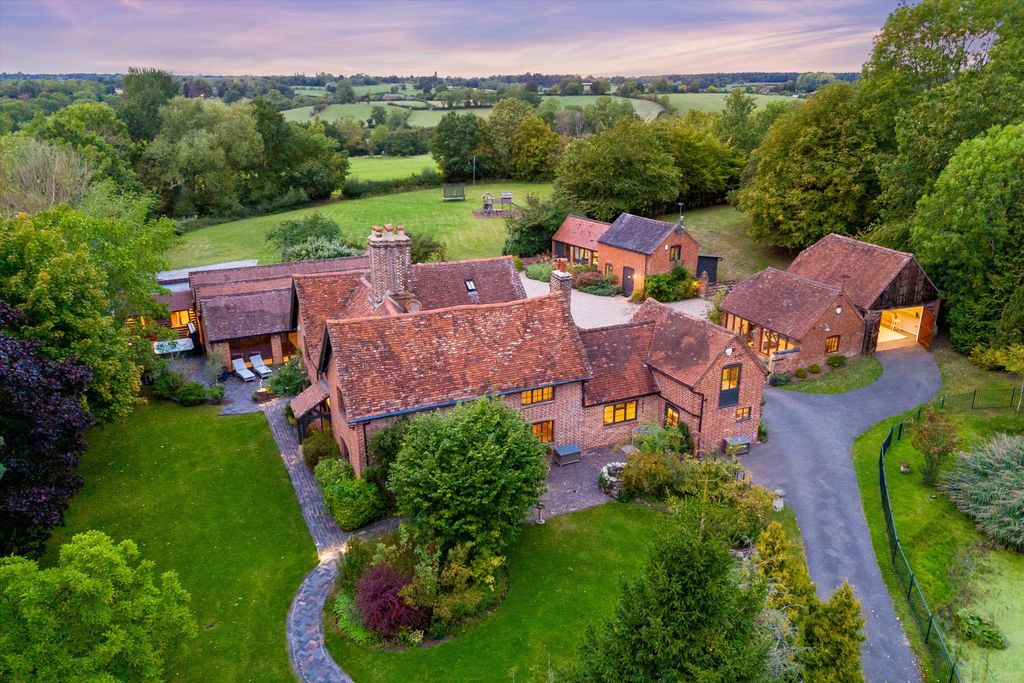 Additional image 45 of 5 bed detached house for saleOld Warwick Road, Rowington, Warwickshire CV35