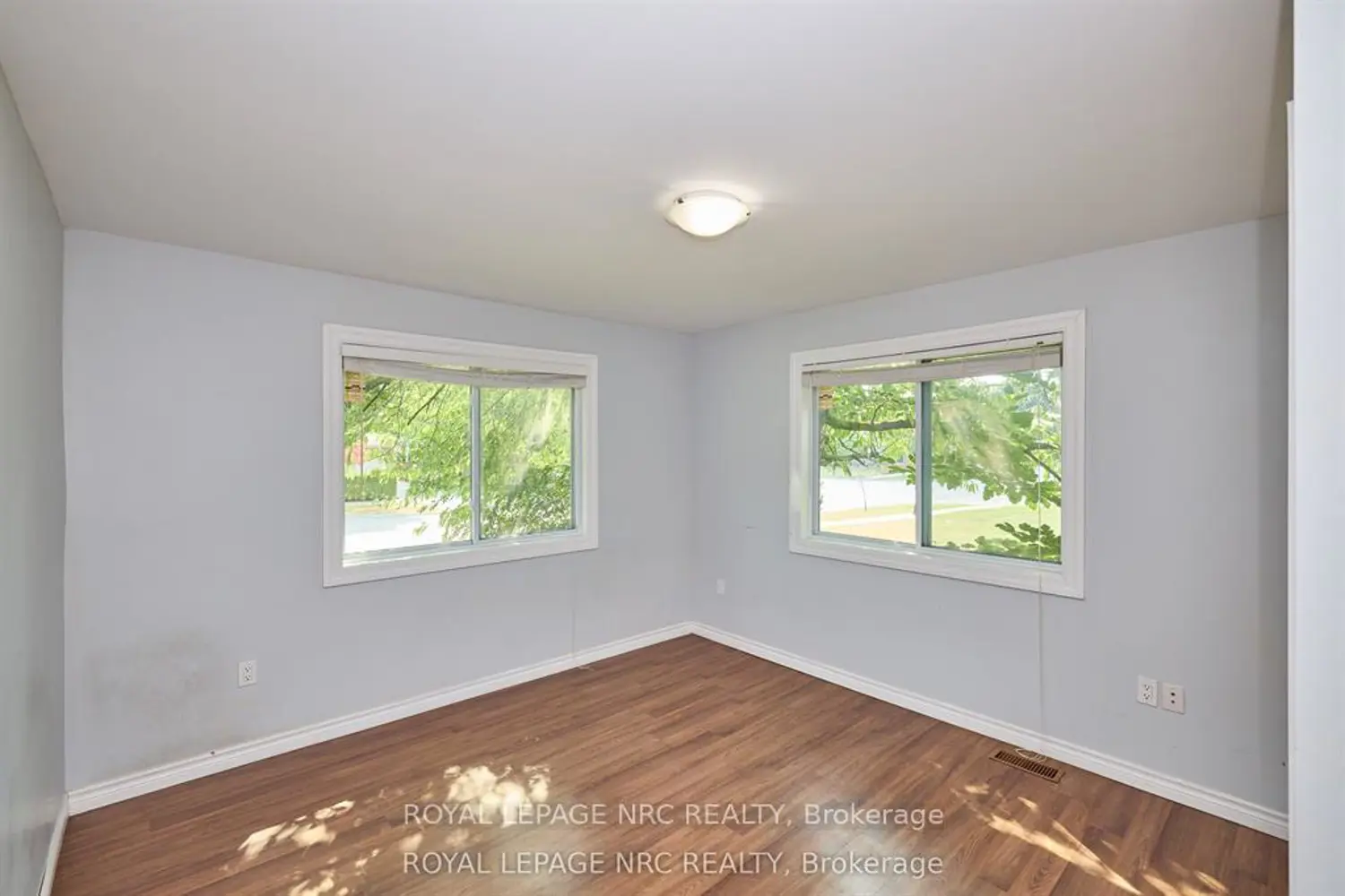 Additional image 13 of 557 Geneva Street