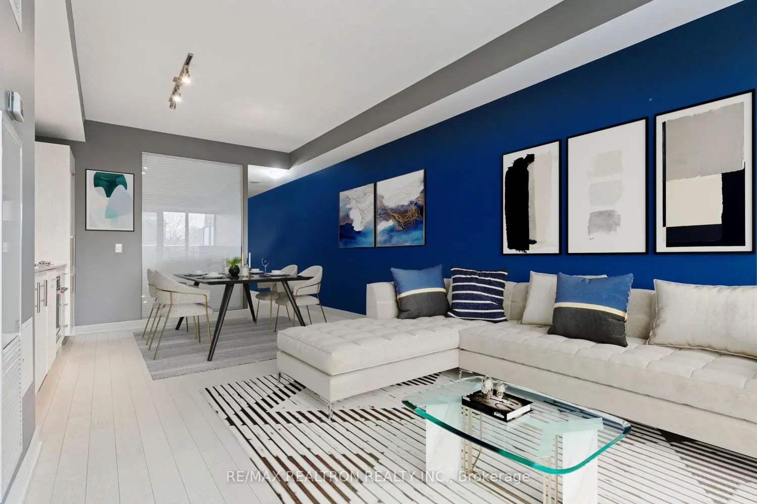 Additional image 15 of 330 Richmond Street 307