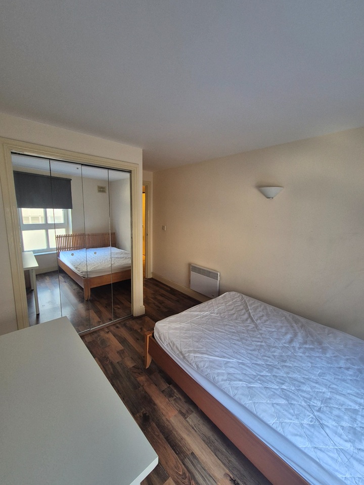 Additional image 7 of 1 Bed Flat, Coke Street, E1, N1 7GU