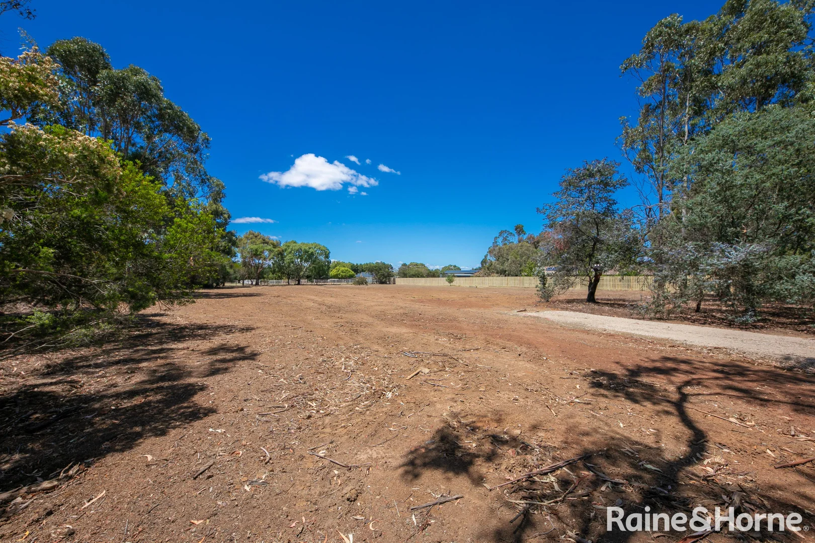 Additional image 5 of Saunders Rise, New Gisborne VIC 3438