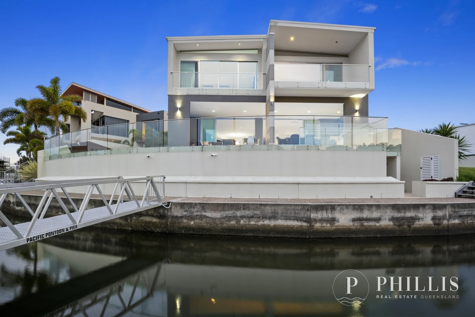 Additional image 18 of 26-28 Royal Albert Crescent, Sovereign Islands QLD 4216