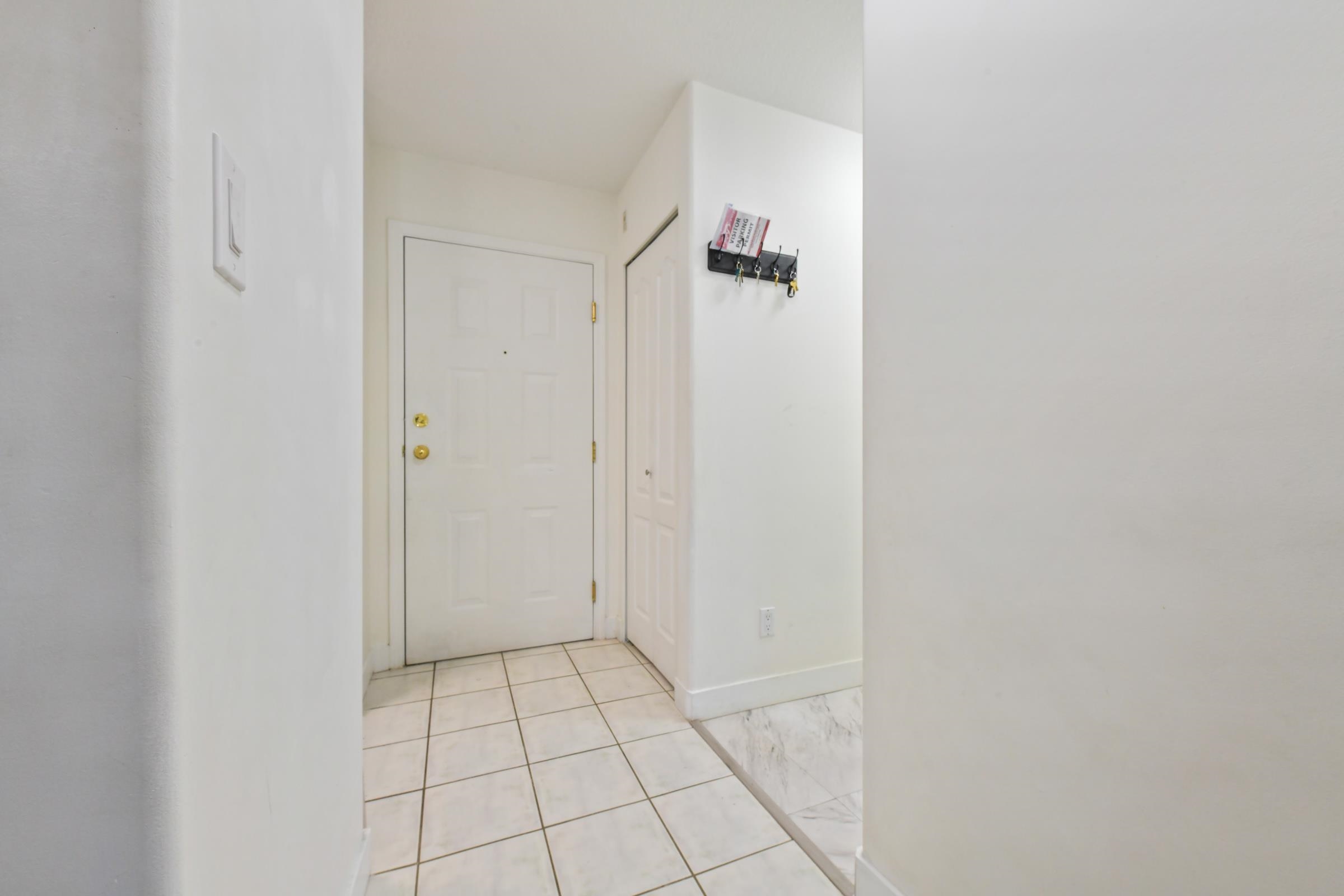 Additional image 3 of 309-15150 108 Avenue, Surrey, BC, V3R 0V1
