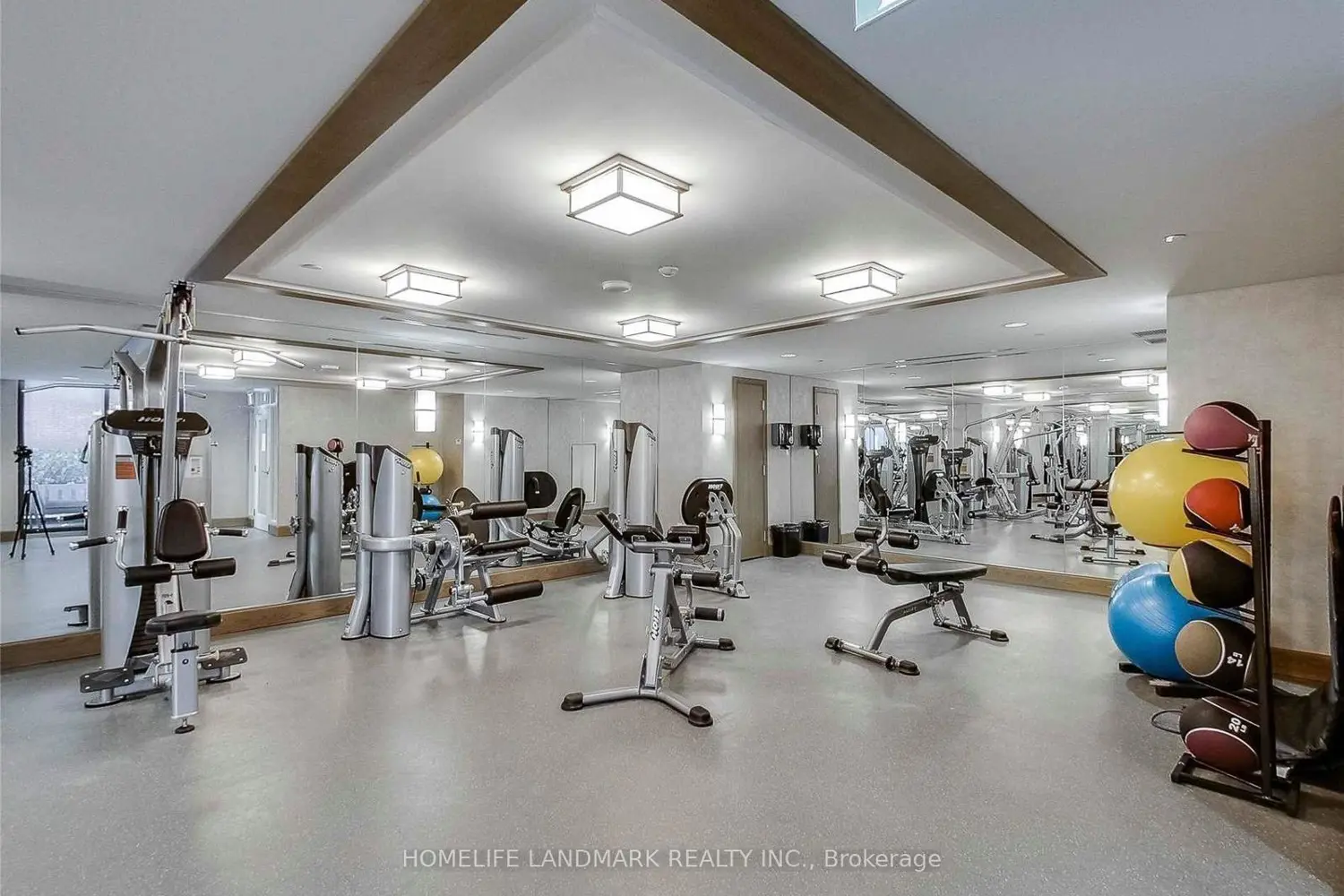Additional image 11 of 3091 Dufferin Street 208
