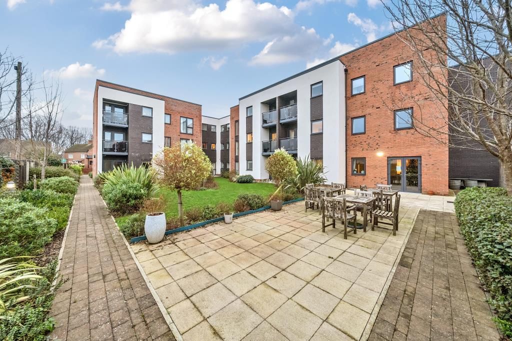 2 bed flat for saleWilliam Grange, Hereford HR4 photo 2