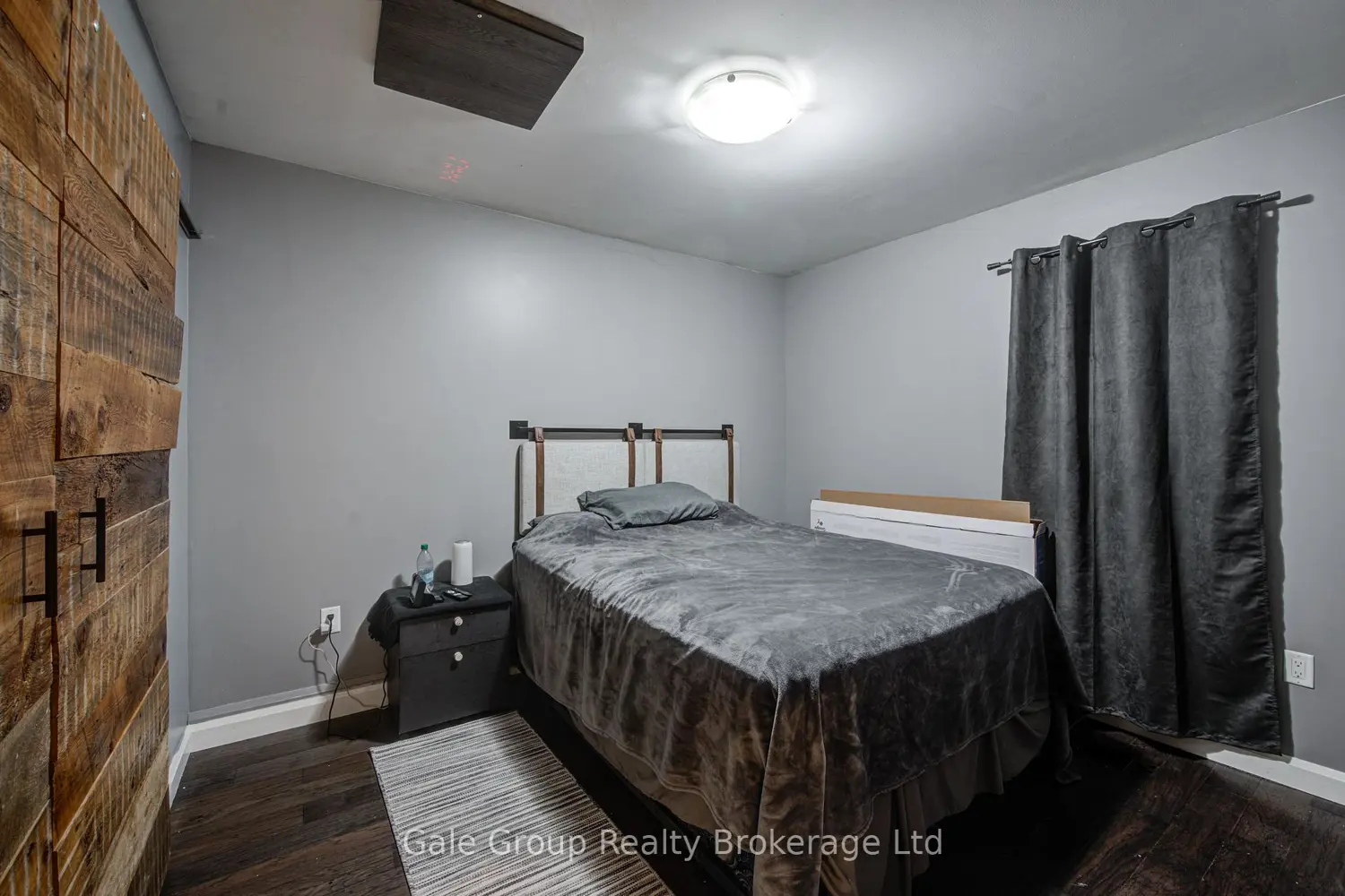 Additional image 12 of 83 Oxford Street