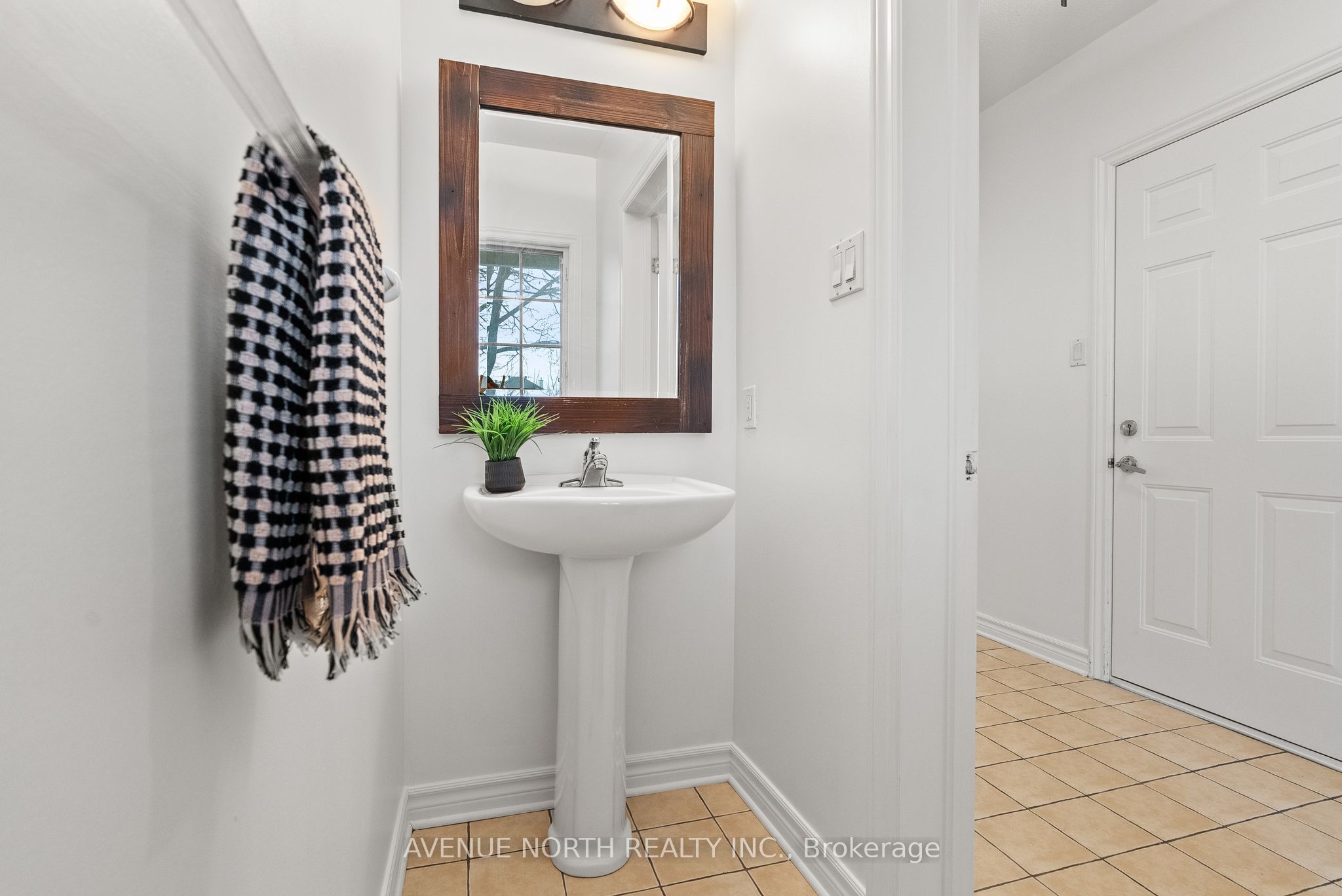 Additional image 5 of 244 Deerfox Drive, Ottawa, ON, K2J 4Z2