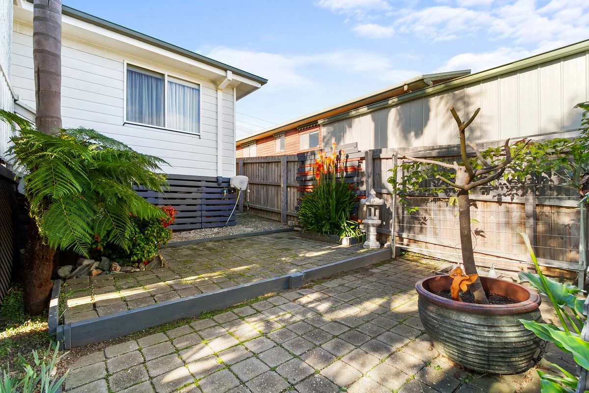 Additional image 25 of 21 McCullough Street, Lakes Entrance VIC 3909