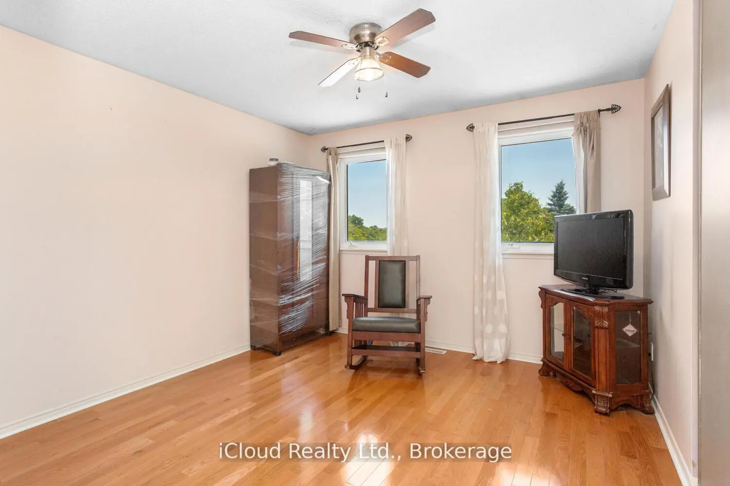 Additional image 11 of 12 Neville Crescent