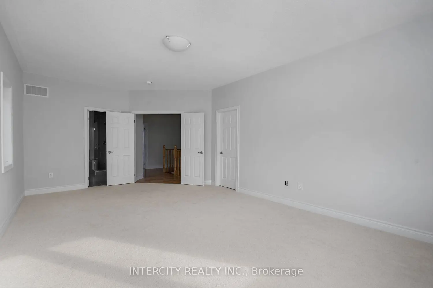 Additional image 16 of 68 Claremont Drive