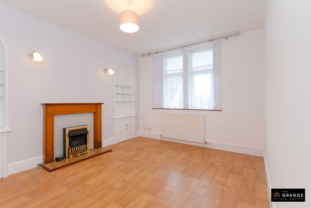 Additional image 5 of 2 bed flat for saleBraco Street, Keith AB55