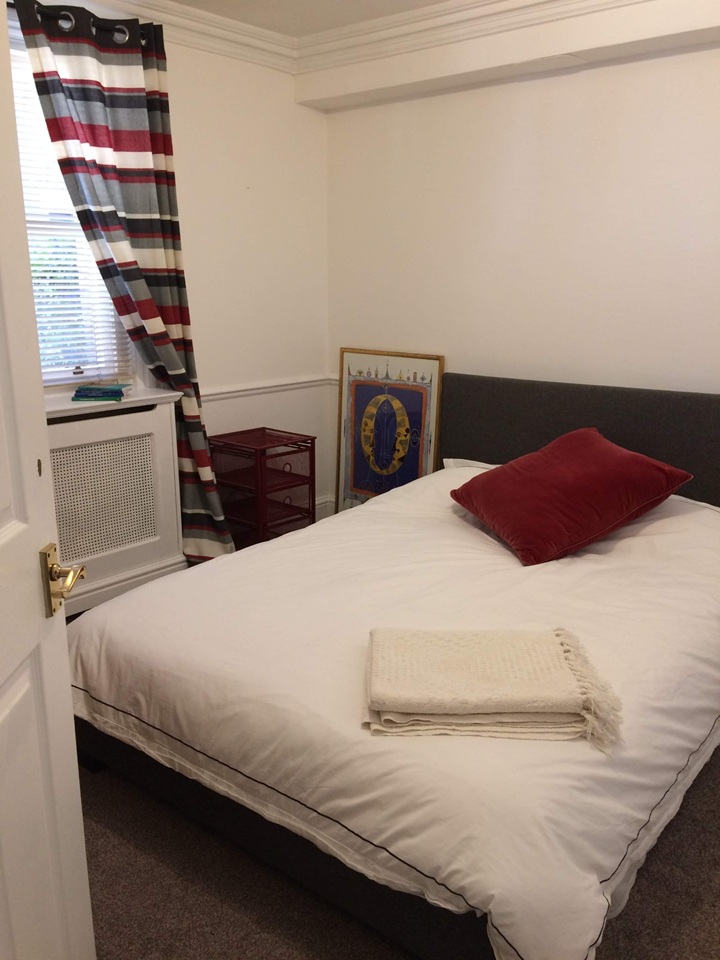 Additional image 6 of Room in a Shared House, Coral Row, SW11, N1 7GU