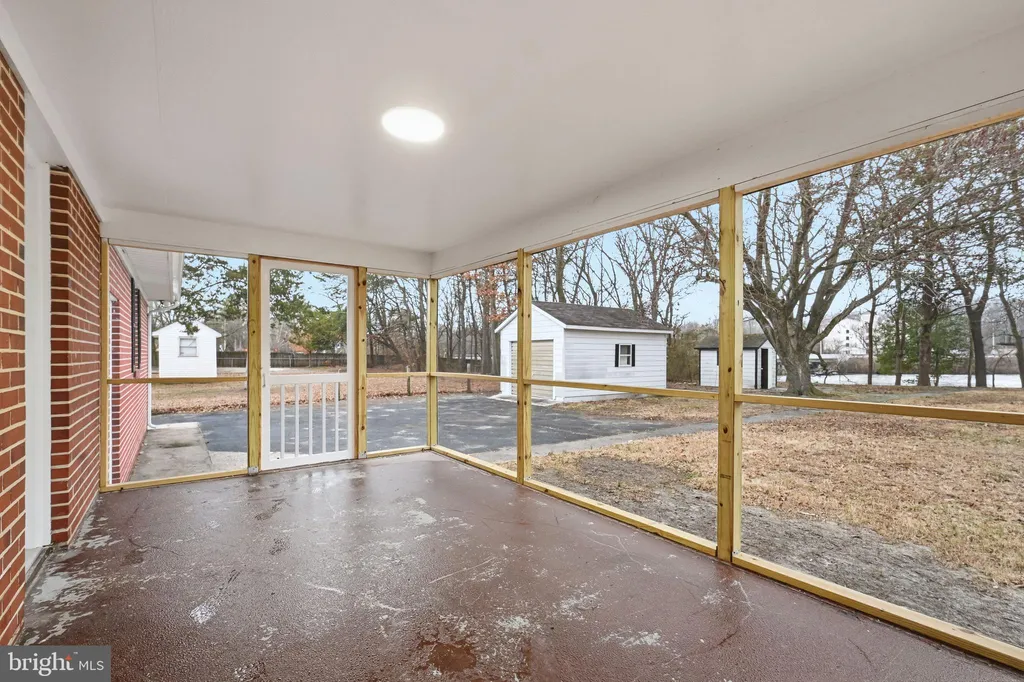 9121 Middleford Road, Seaford, DE 19973