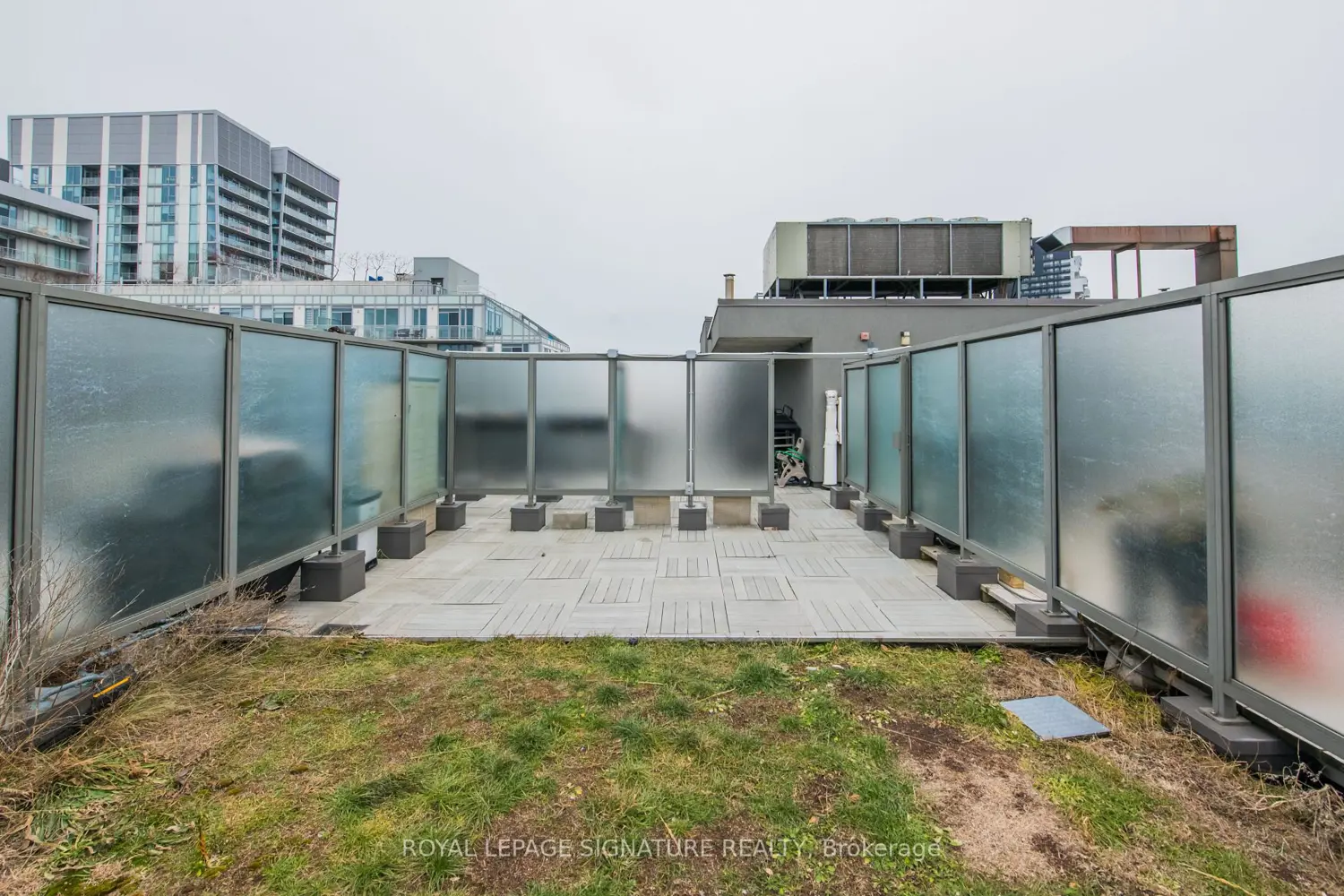 Additional image 18 of 625 Queen Street 211