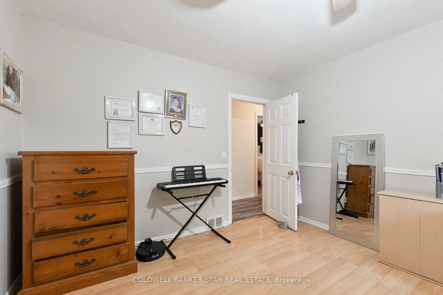Additional image 9 of 35613 Victoria Street