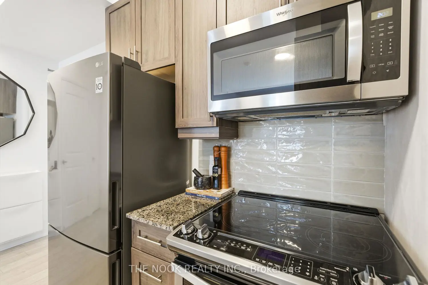 Additional image 10 of 3655 Kingston Road 609